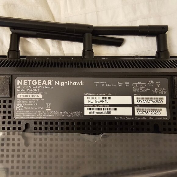Netgear Nighthawk AC1750 Wifi Router - R6700 - Picture 9 of 10